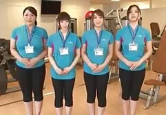 Rollenspel en triootjes squirtende dames