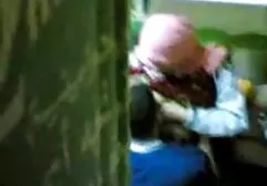 Ik heb een masterclass voor anaal oudere sexfilms werk.