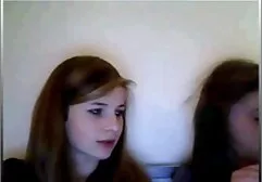 Een paar sex met jonge dames mollige oma ' s douchen in douchevrouwen.