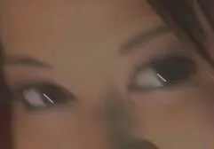 Pop hoge hakken plas sex film strip ondergoed en Vagina masturbatie met twee verschillende dildo ' s