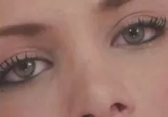 Een student leert de oude vrouwen sex films grote lul van een man af te blazen.