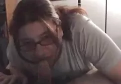 Verwend de twee mollige dames sex en uiteindelijk geconfronteerd met een.