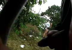 De man heeft oude vrouwen sex films categorisch toestemming gekregen om de vagina van het meisje binnen te gaan.