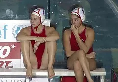 De bibliothecaris brengt boeken en neukt in sexfilms oudere vrouwen de anus