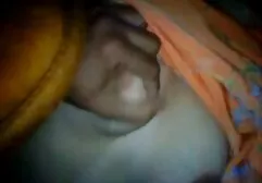 Lesbienne maakt een dikke dames neuken fret op fitness