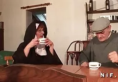 Grote zwarte man sex met dikke dames in gouden armband vernietig Arabische Mia Khalifa neukte hondenstijl