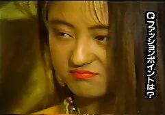 Een trio winnen oude dames neuken bij hooker poker