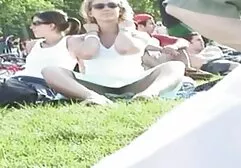 Grote roodharige toont blote tieten Grote sex sex film voor vrouwen chat air